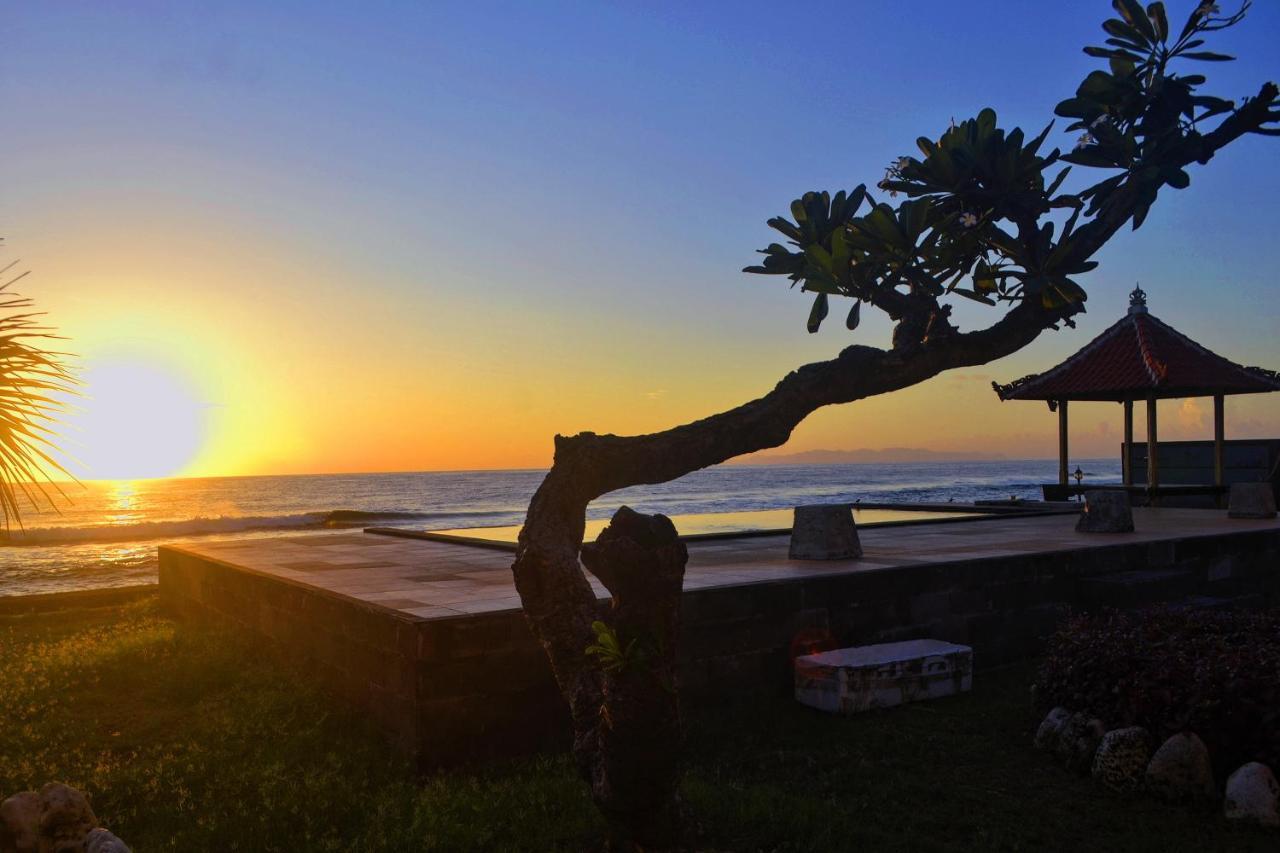 Cave Beach Bungalow Managed KarangGroup Semaya Bagian luar foto